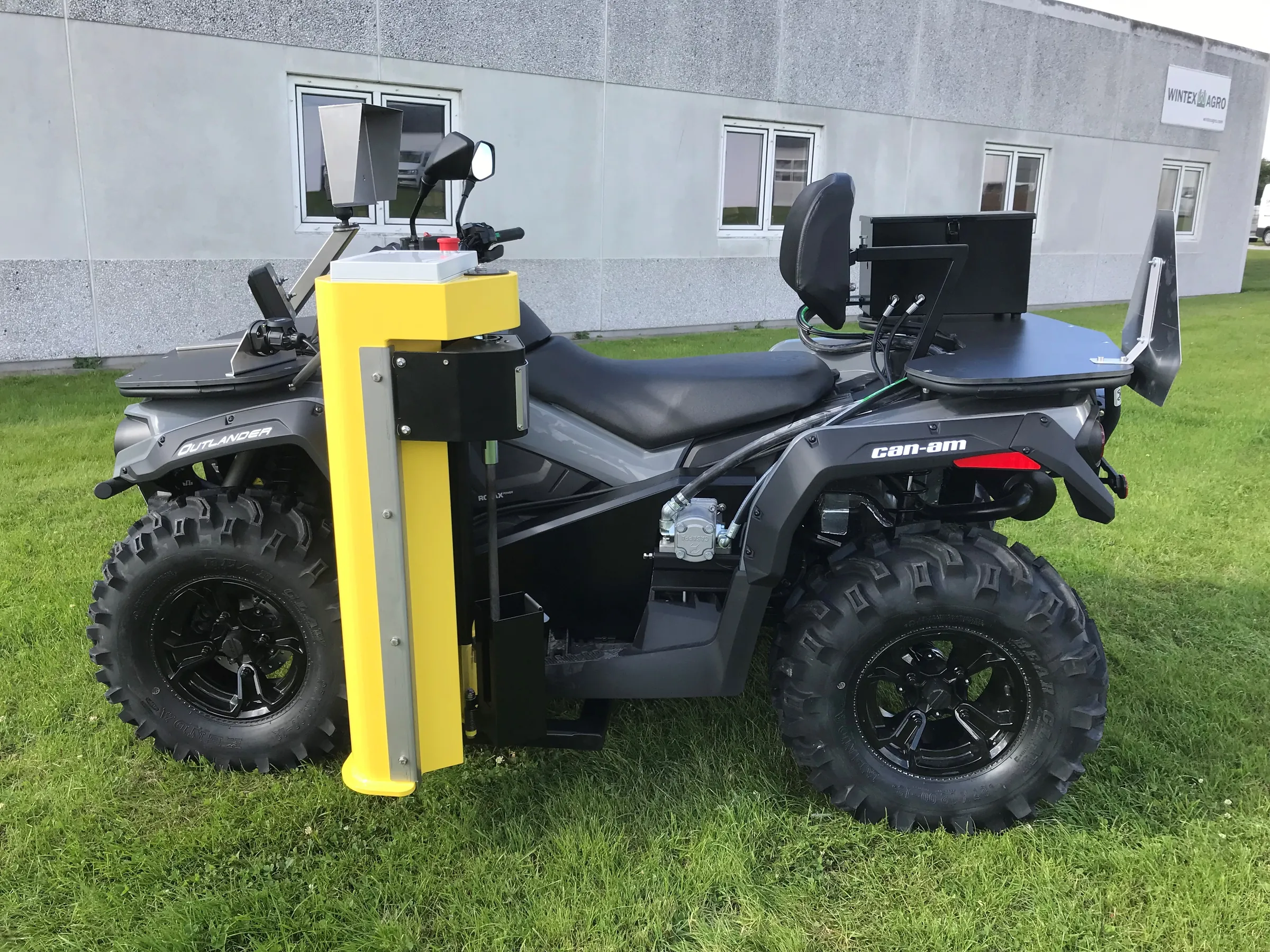 Wintex 1000 on a Can-Am ATV